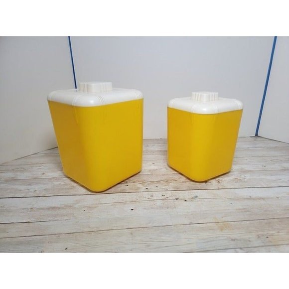 Vintage Yellow Canisters Tea and Coffee Rona Plastic Corp. NY, NY - Picture 9 of 12